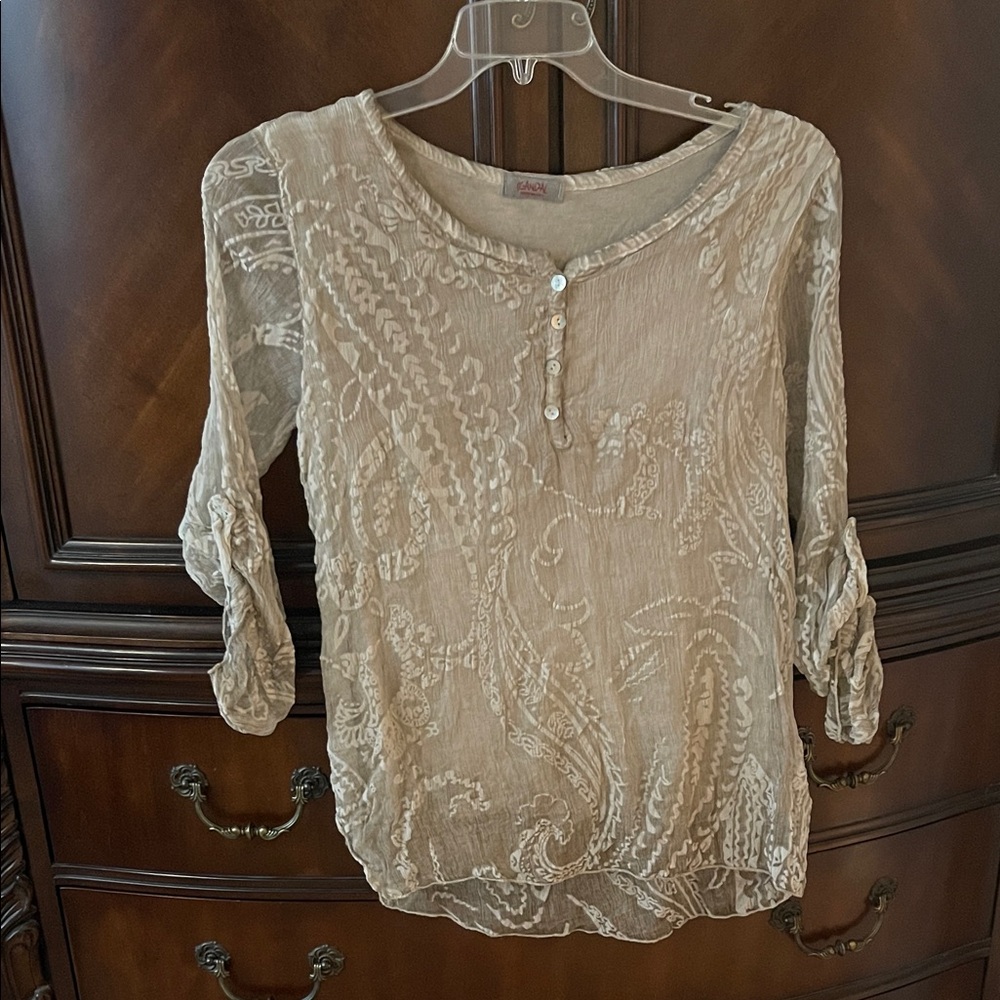 Elegant Beige Paisley Women's Blouse